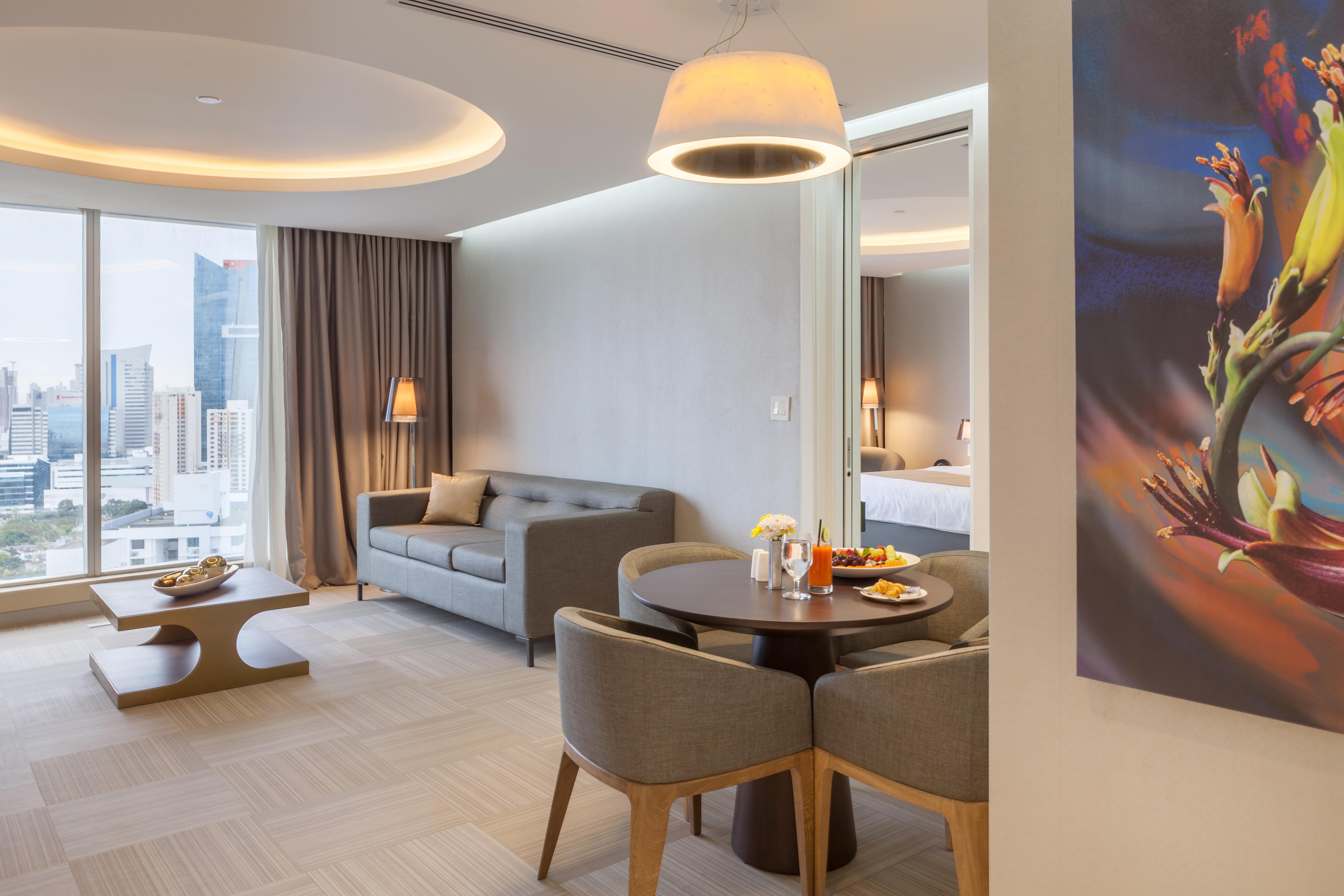 Hotel Las Americas Golden Tower Panama المظهر الخارجي الصورة A suite at the hotel