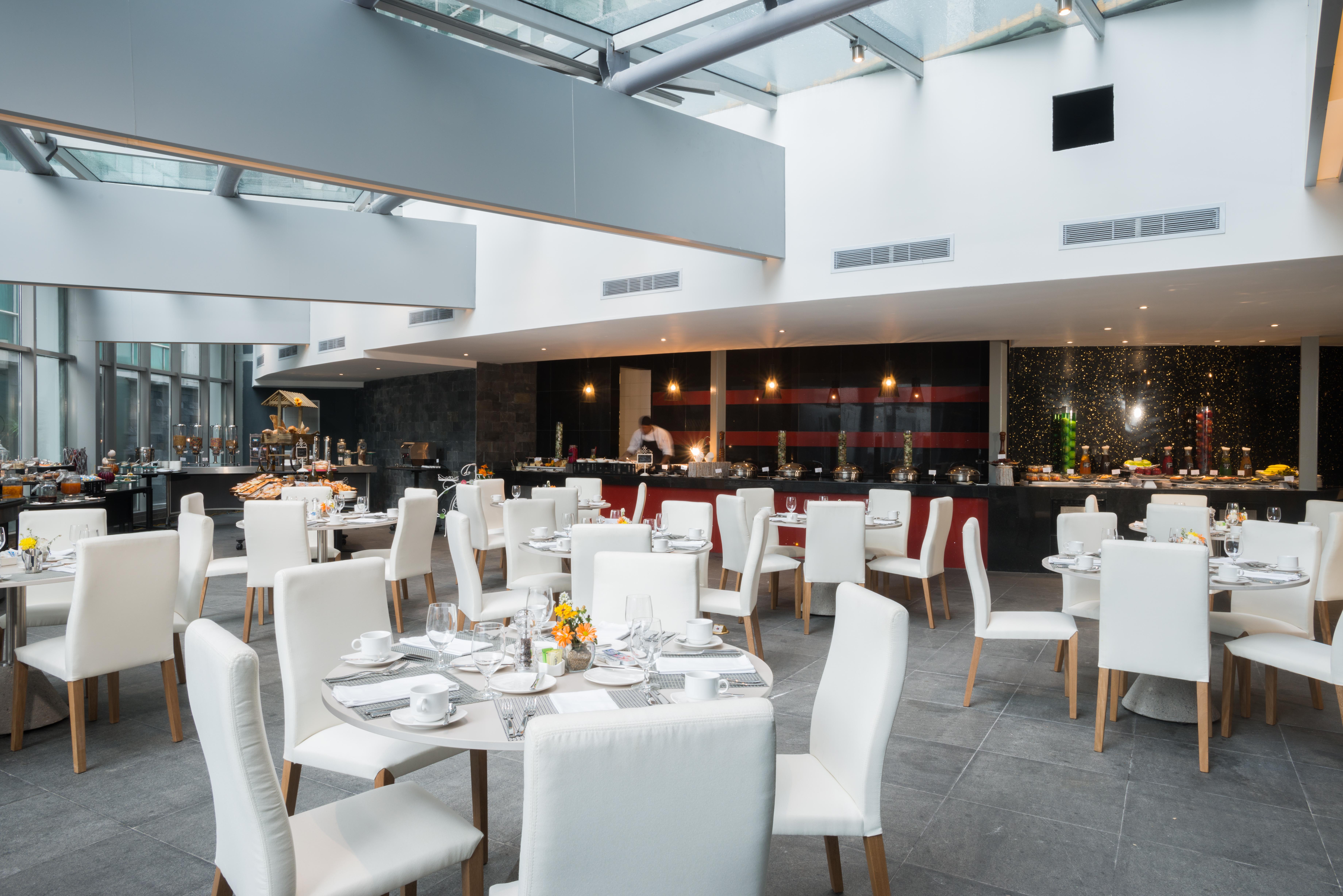Hotel Las Americas Golden Tower Panama المظهر الخارجي الصورة The restaurant